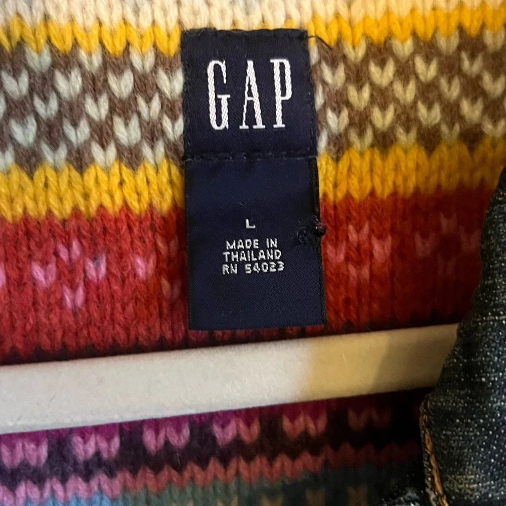 GAP Women's Classic Blue Jean Jacket - Picture 3 of 4